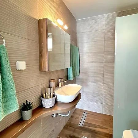 M&n Archangelos (Rhodes)