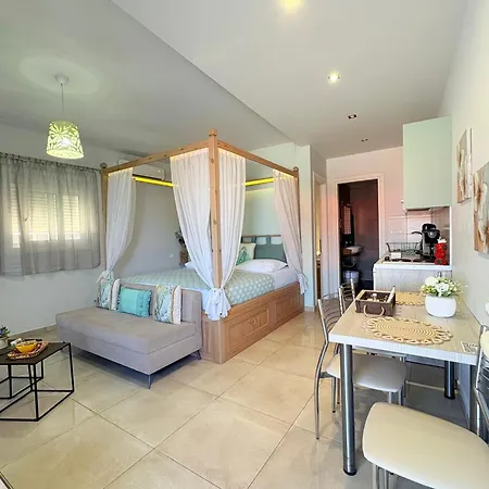 Lägenhet M&n Archangelos (Rhodes)