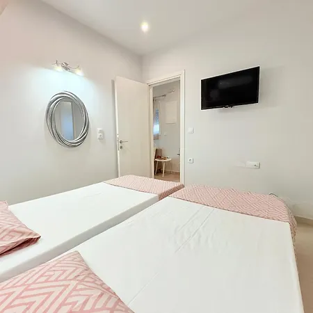 M&n * Archangelos (Rhodes)